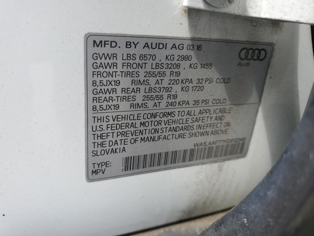 WA1LAAF77HD012049 2017 Audi Q7 Premium Plus
