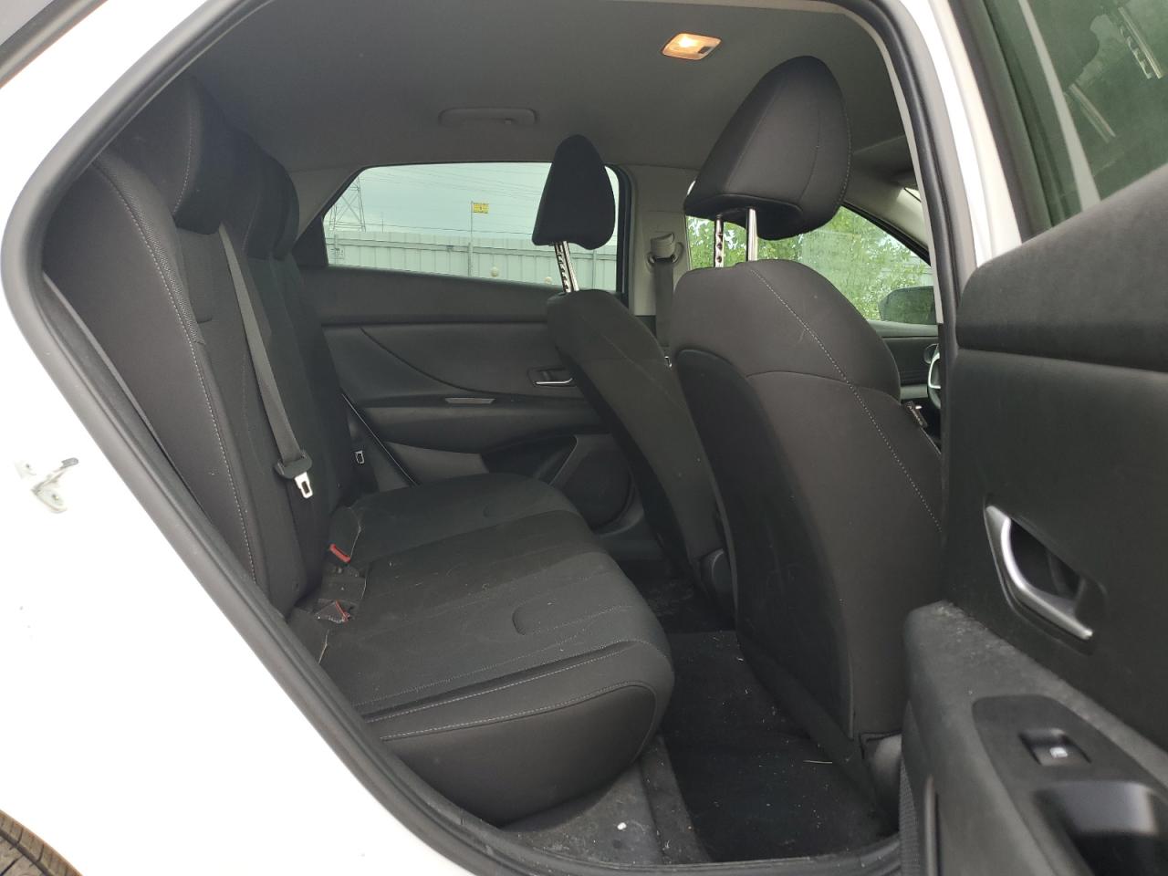 KMHLM4AG3NU359682 2022 Hyundai Elantra Sel