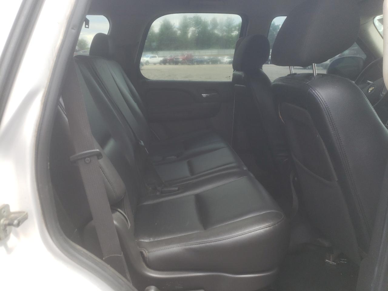 1GNUKAE06AR271014 2010 Chevrolet Tahoe K1500 Ls