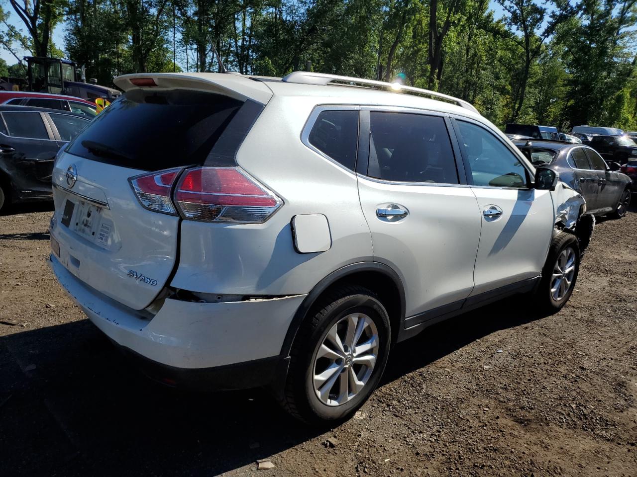 2016 Nissan Rogue S vin: 5N1AT2MV1GC871085