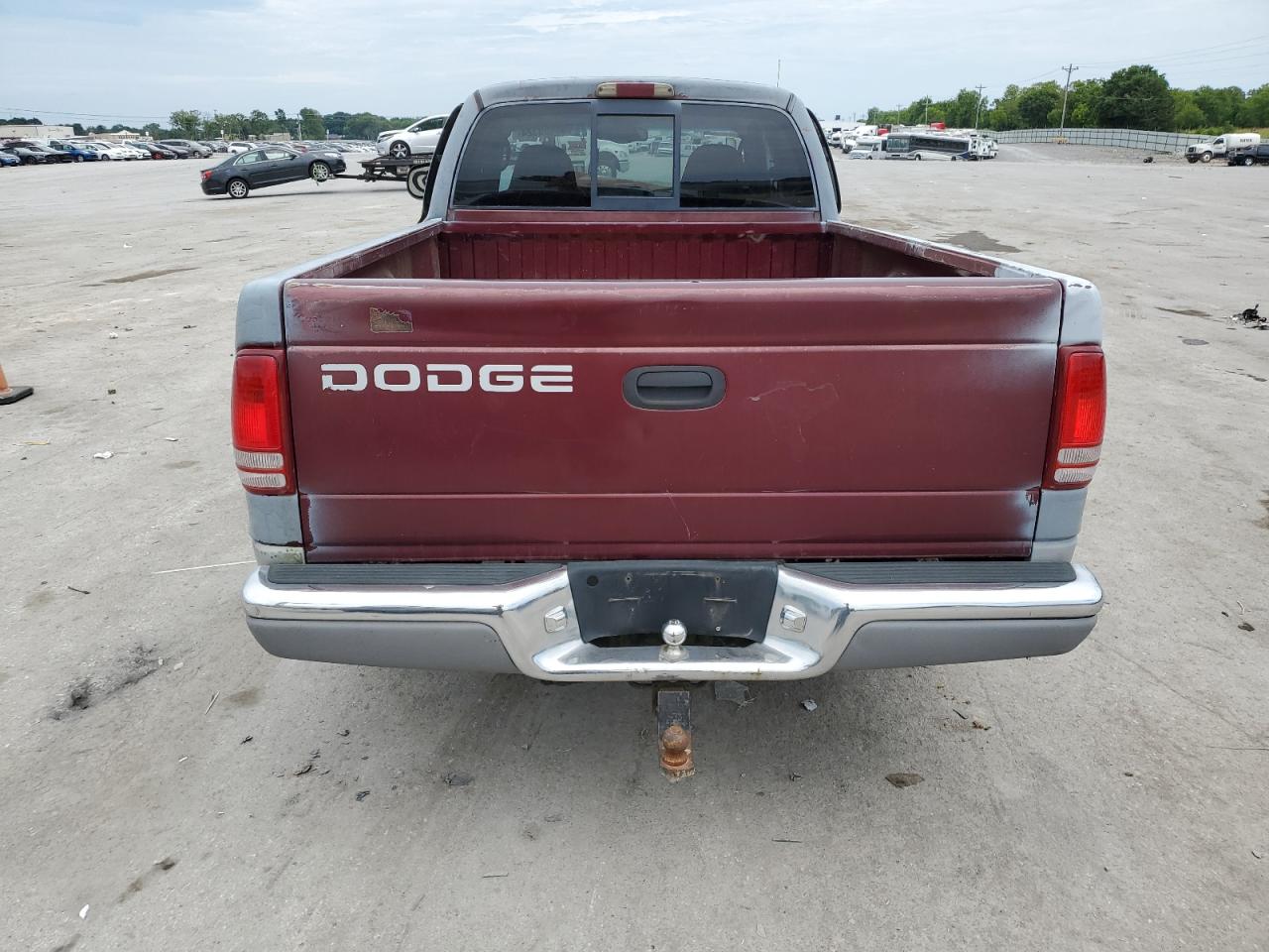 1B7GL22X0YS725514 2000 Dodge Dakota
