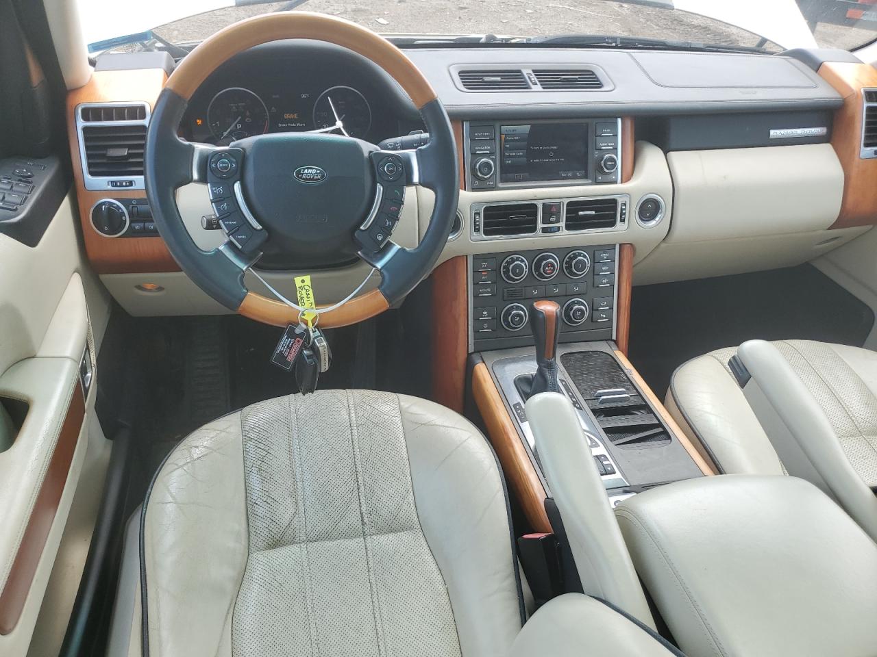 SALMF1D48BA331580 2011 Land Rover Range Rover Hse Luxury