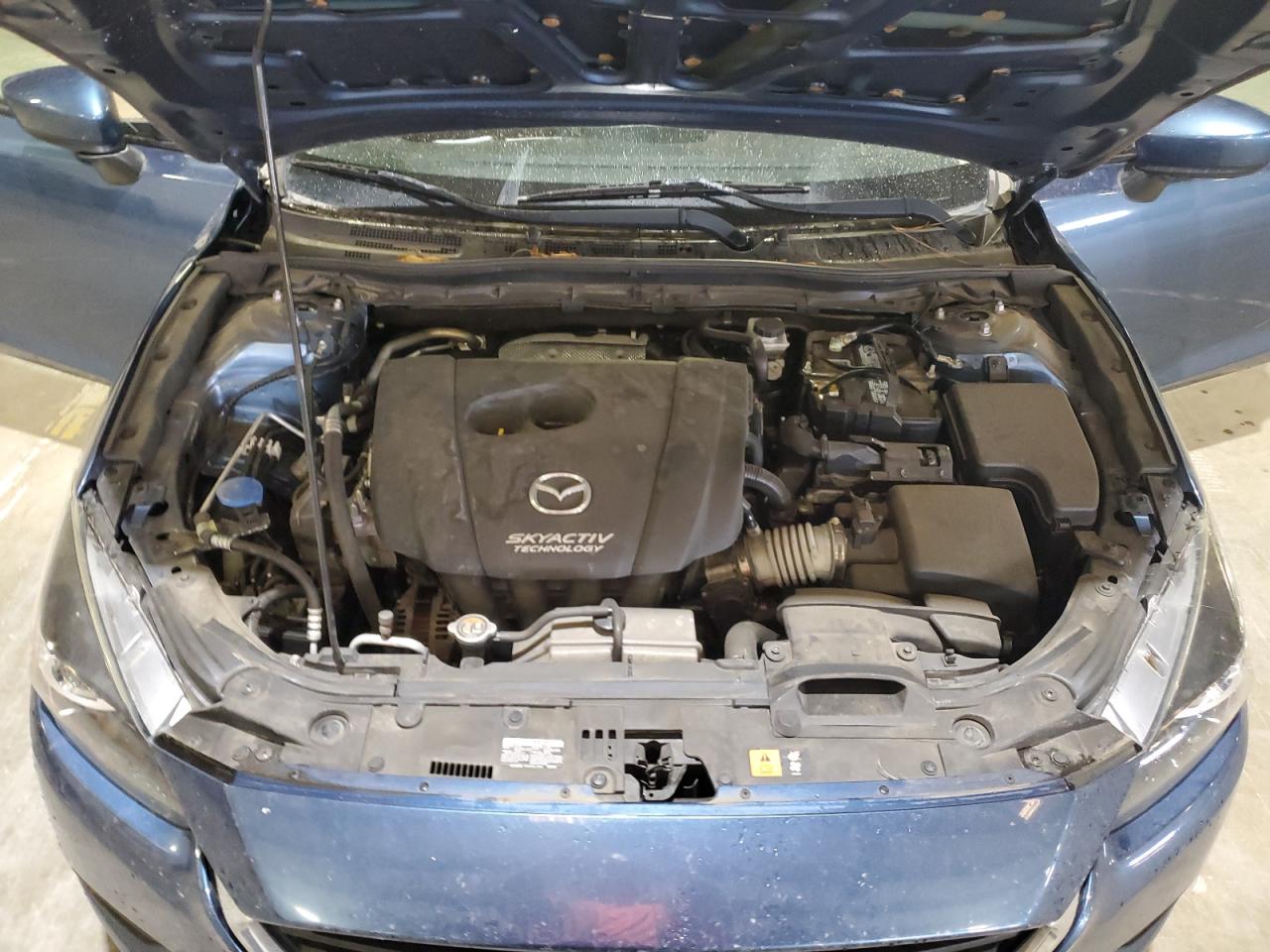3MZBN1K72JM263600 2018 Mazda 3 Sport