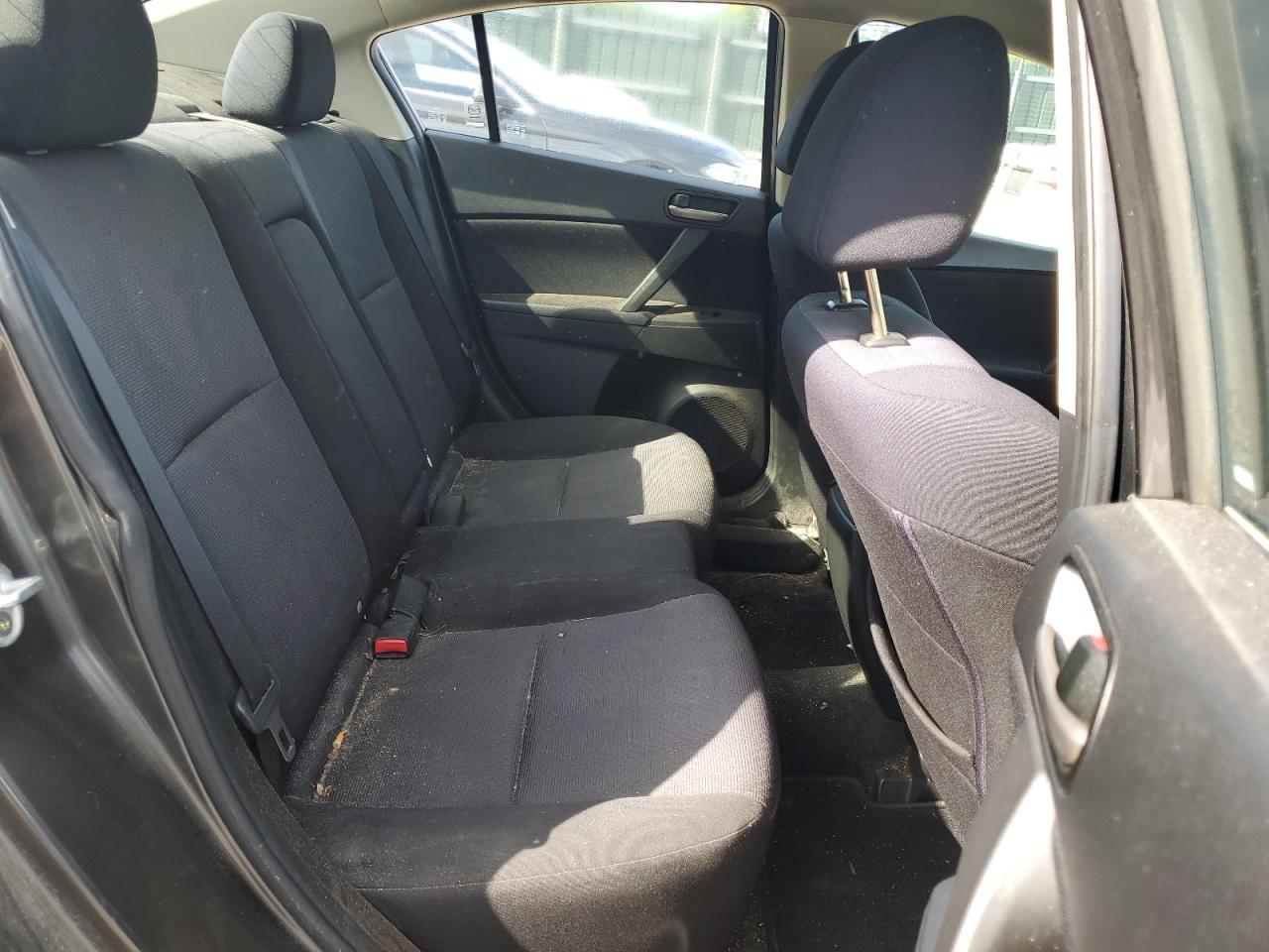 JM1BL1SG6A1164798 2010 Mazda 3 I