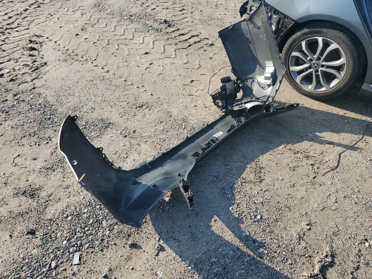 55SWF4JB1JU276219 2018 Mercedes-Benz C 300