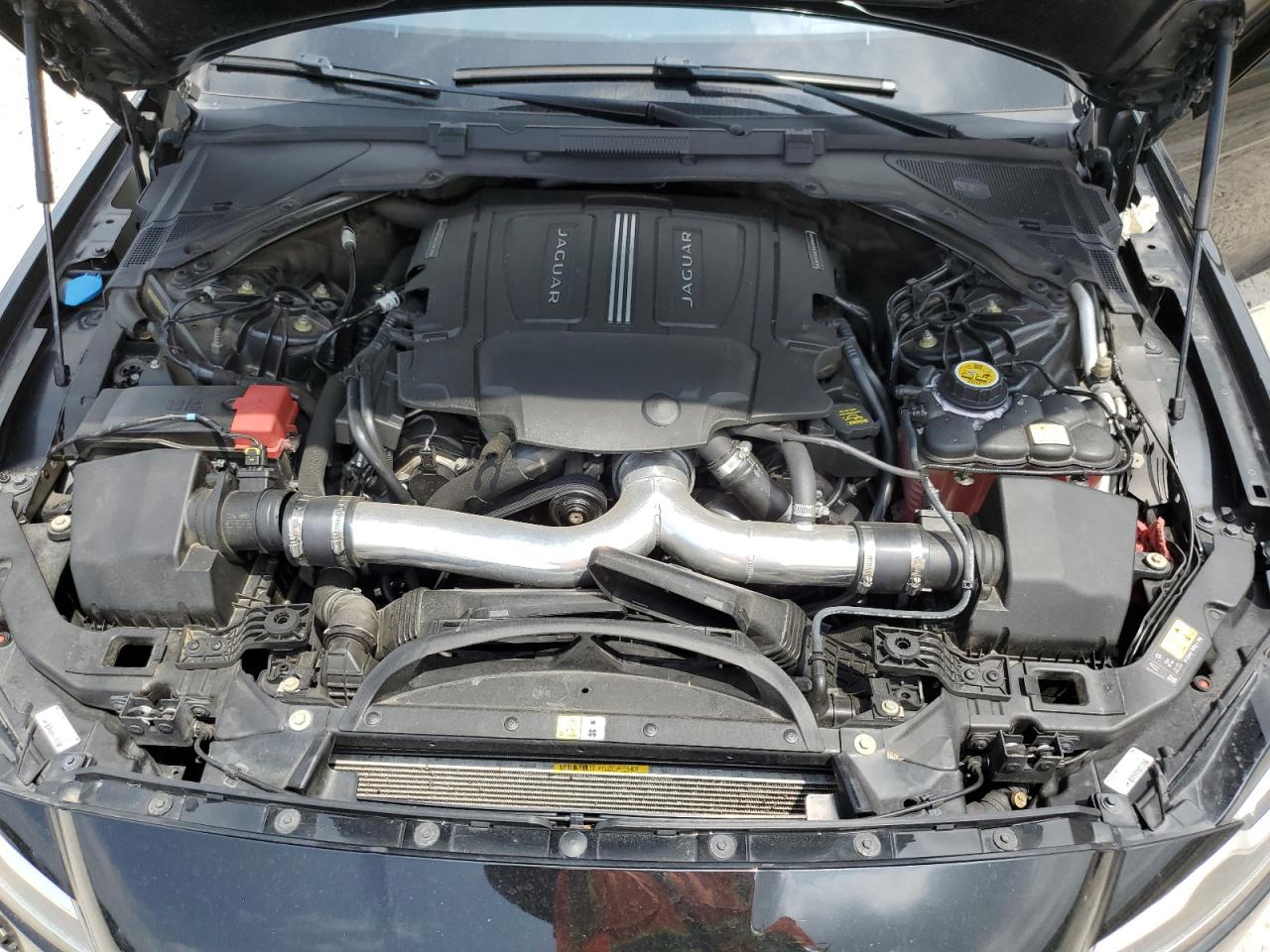 SAJBM4BV9GCY19323 2016 Jaguar Xf S