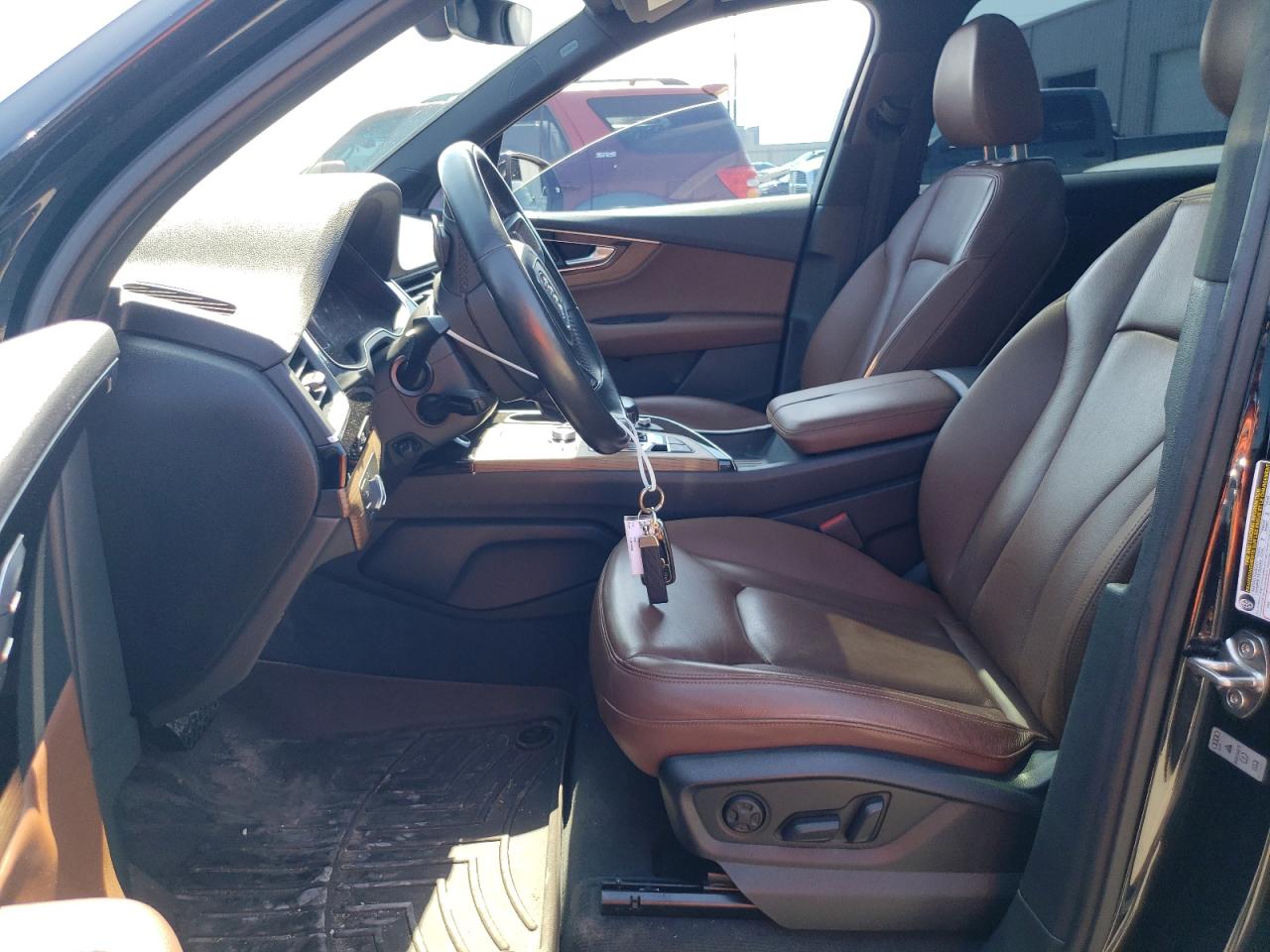 WA1LAAF70HD058662 2017 Audi Q7 Premium Plus