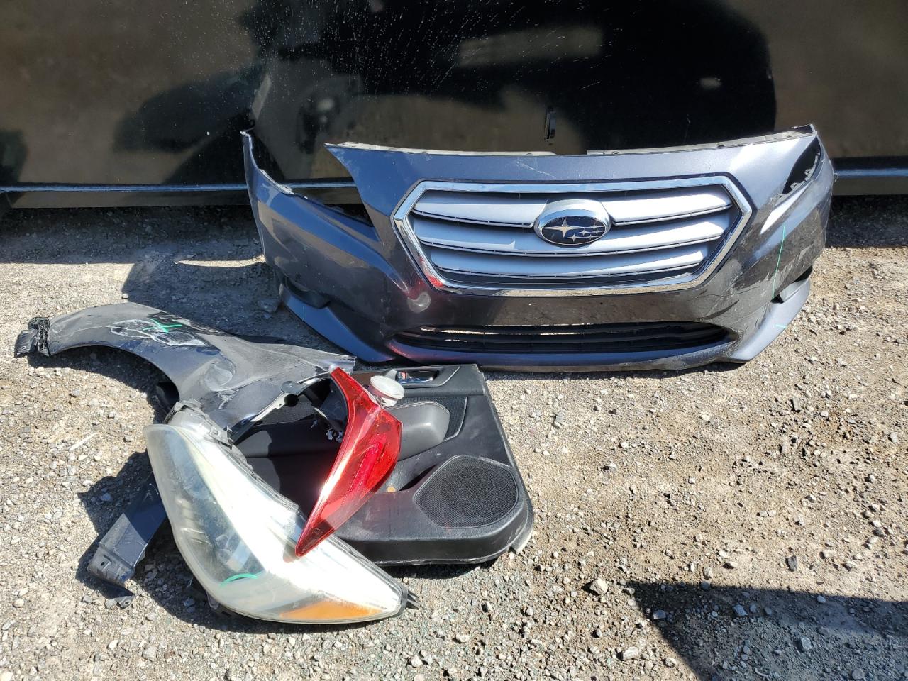 4S3BNAL61F3016344 2015 Subaru Legacy 2.5I Limited