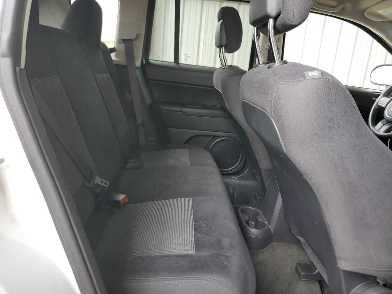 1C4NJCBA9GD722273 2016 Jeep Compass Sport