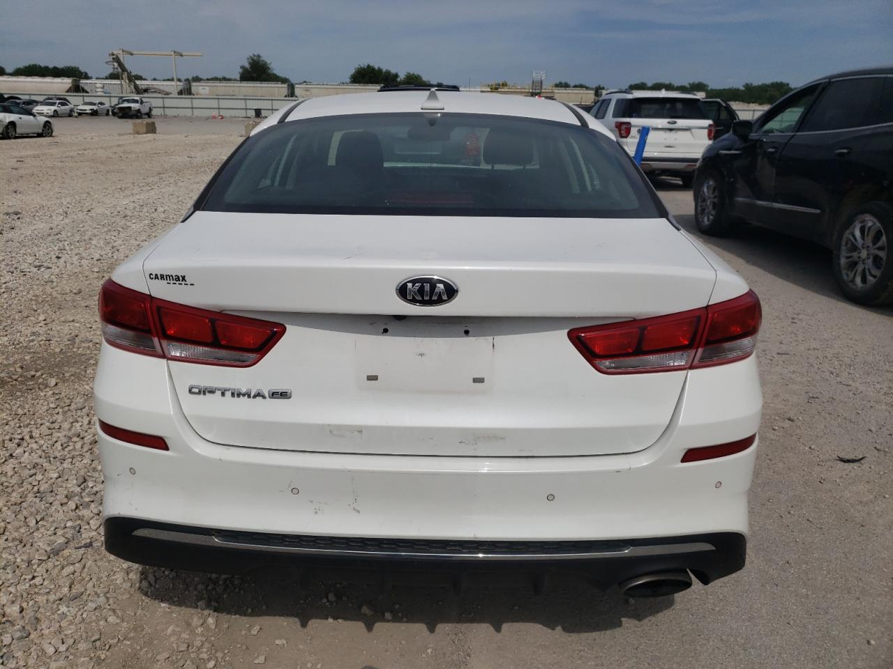 5XXGT4L34KG349571 2019 Kia Optima Lx