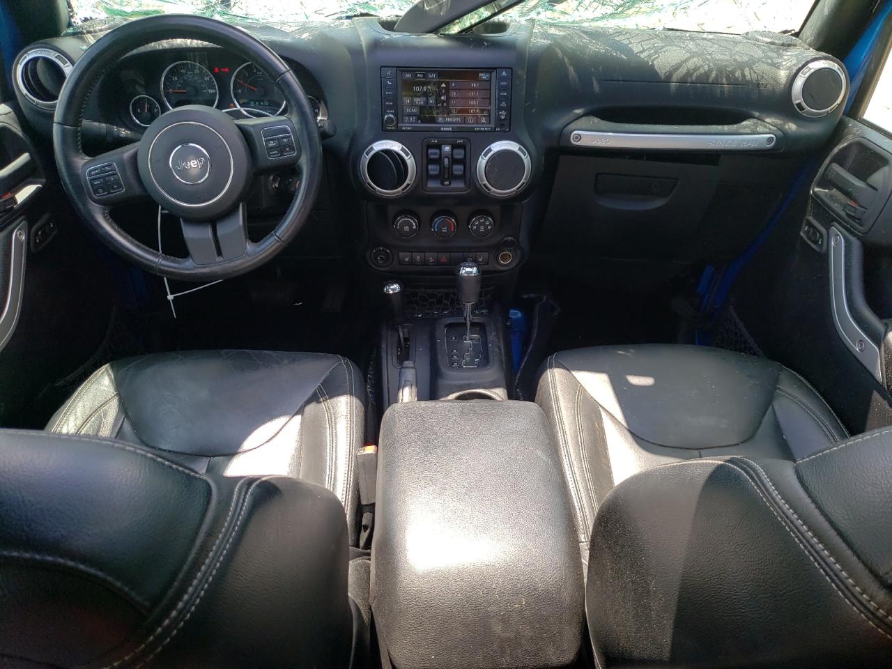 1C4BJWEG8GL170419 2016 Jeep Wrangler Unlimited Sahara