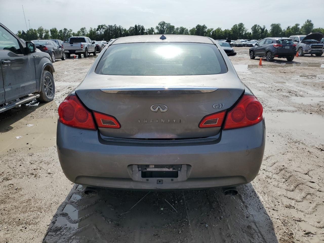 JNKCV61E59M306577 2009 Infiniti G37 Base