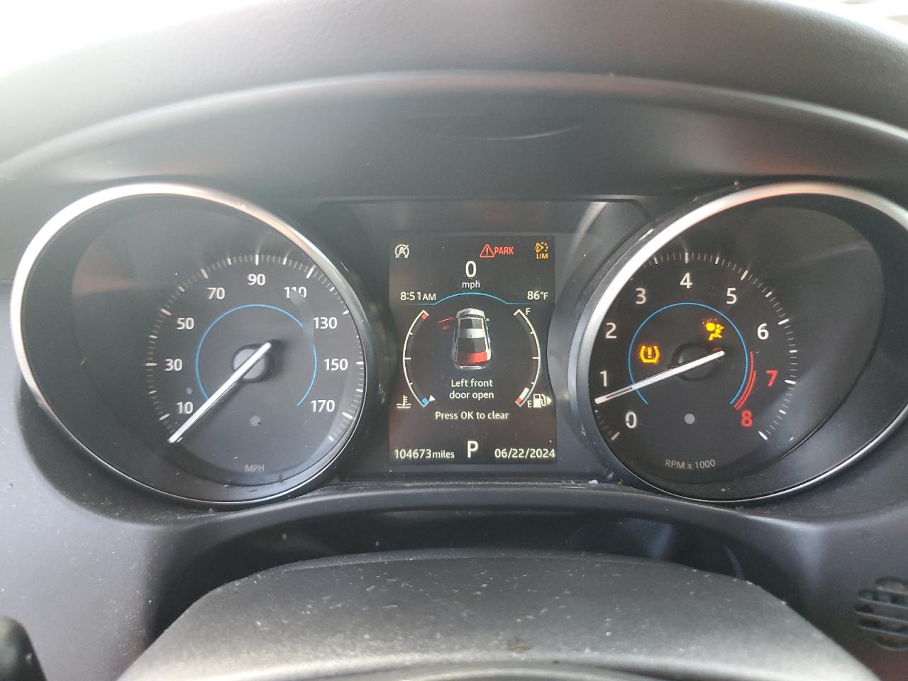 SAJAR4FX4JCP39251 2018 Jaguar Xe