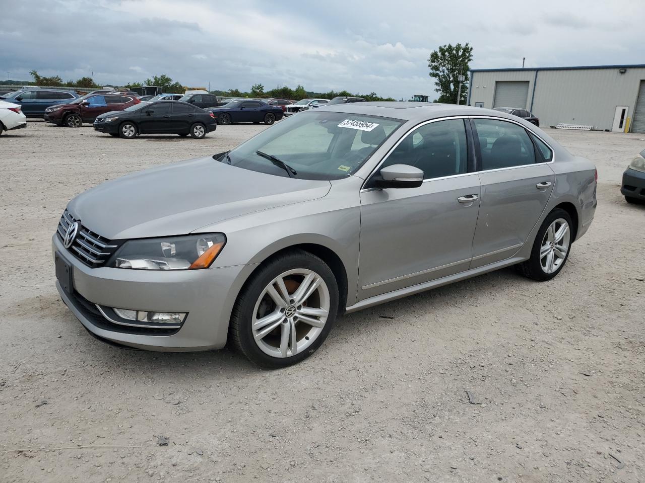 2013 Volkswagen Passat Se vin: 1VWBN7A34DC001133