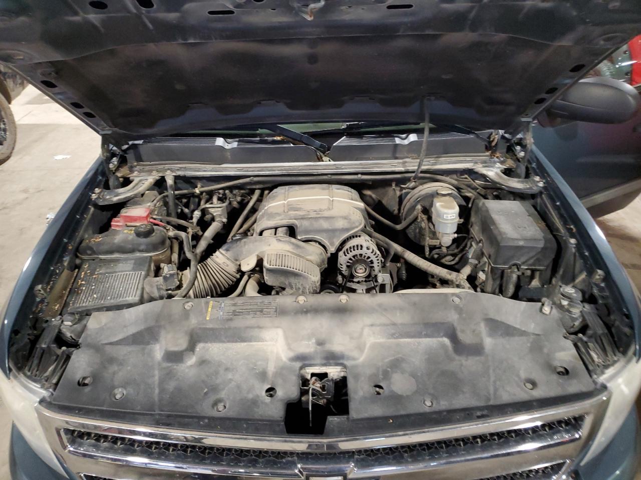 1GCSKSE38AZ284475 2010 Chevrolet Silverado K1500 Lt