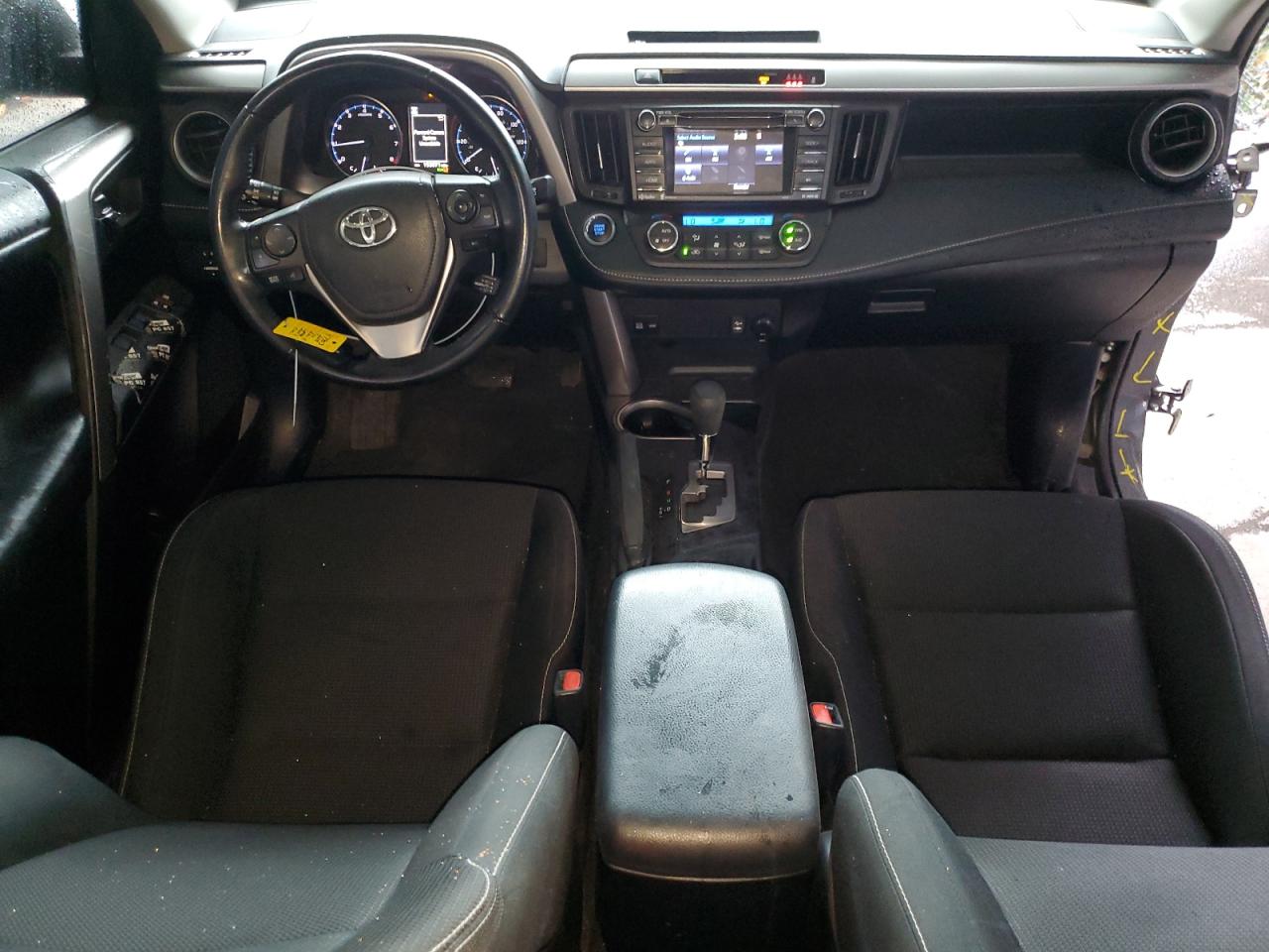 JTMWFREV1JJ728729 2018 Toyota Rav4 Adventure