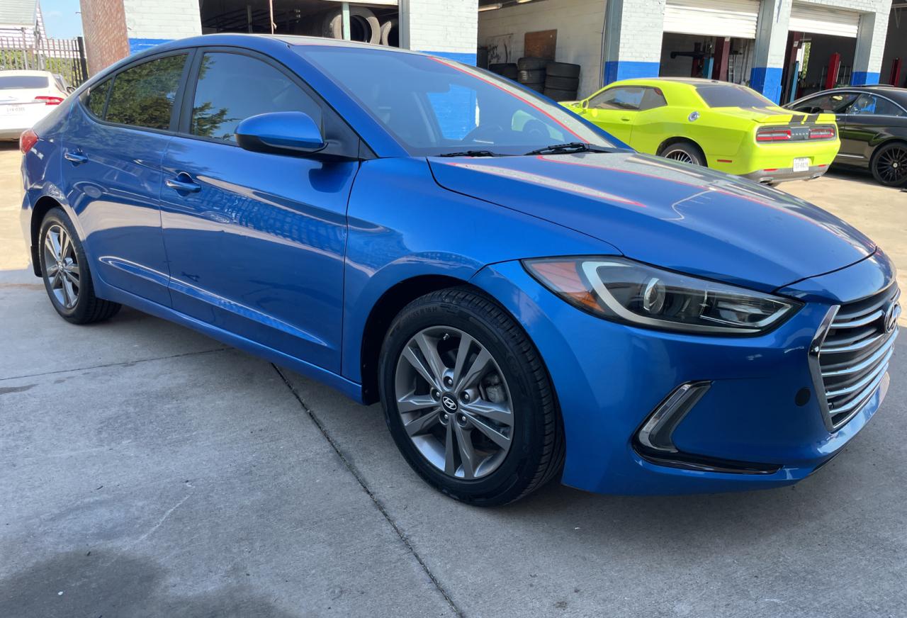 2017 Hyundai Elantra Se vin: 5NPD84LF0HH196053