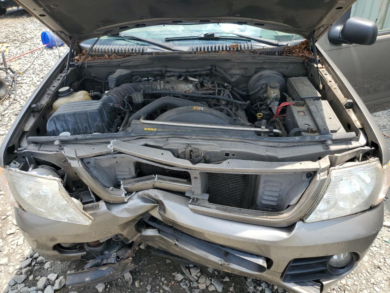 1FMDU73W84ZA91322 2004 Ford Explorer Xlt