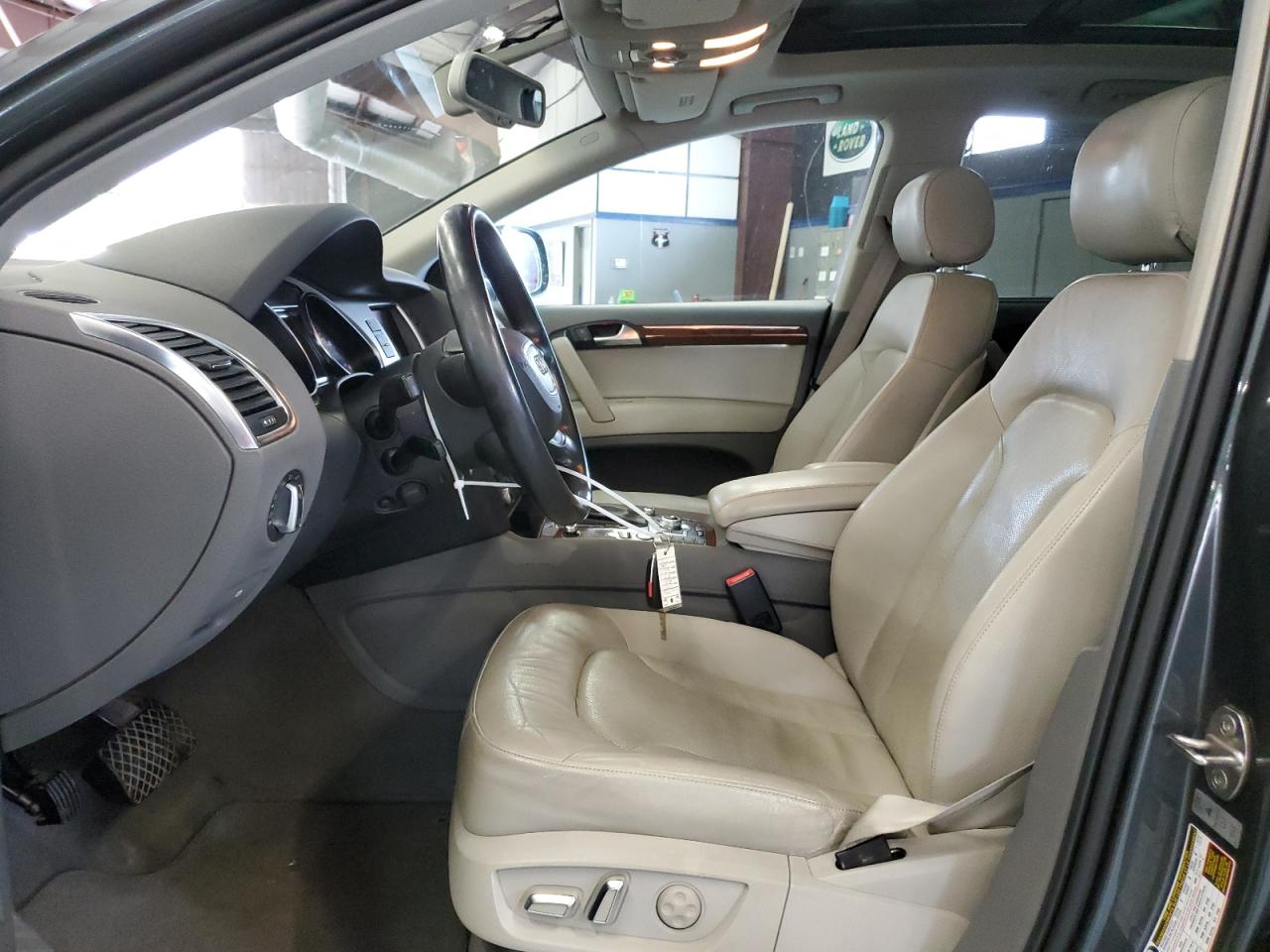 2013 Audi Q7 Prestige vin: WA1DGAFE4DD000730