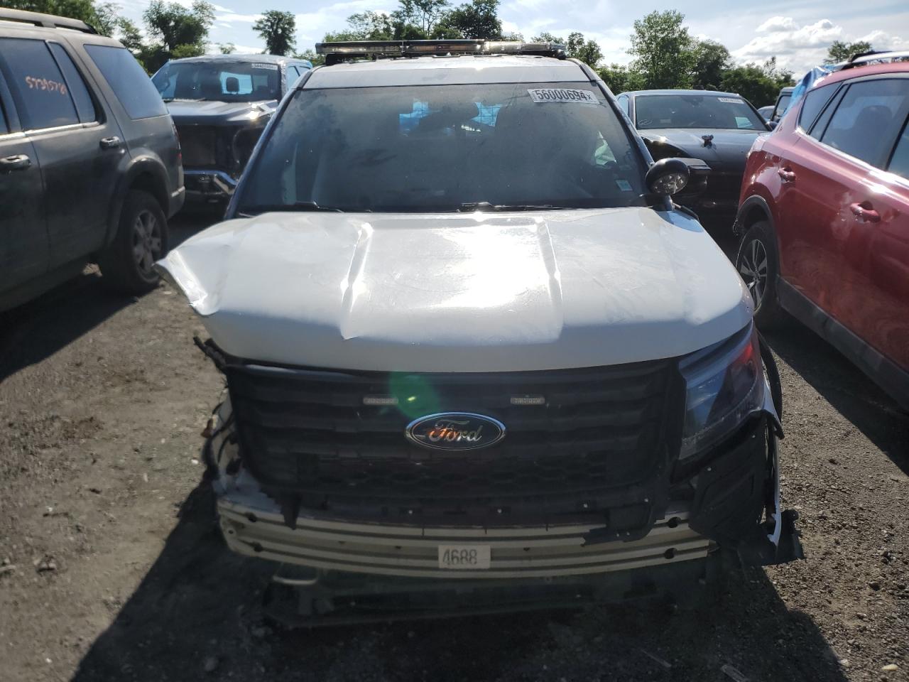 1FM5K8AR2JGC18246 2018 Ford Explorer Police Interceptor