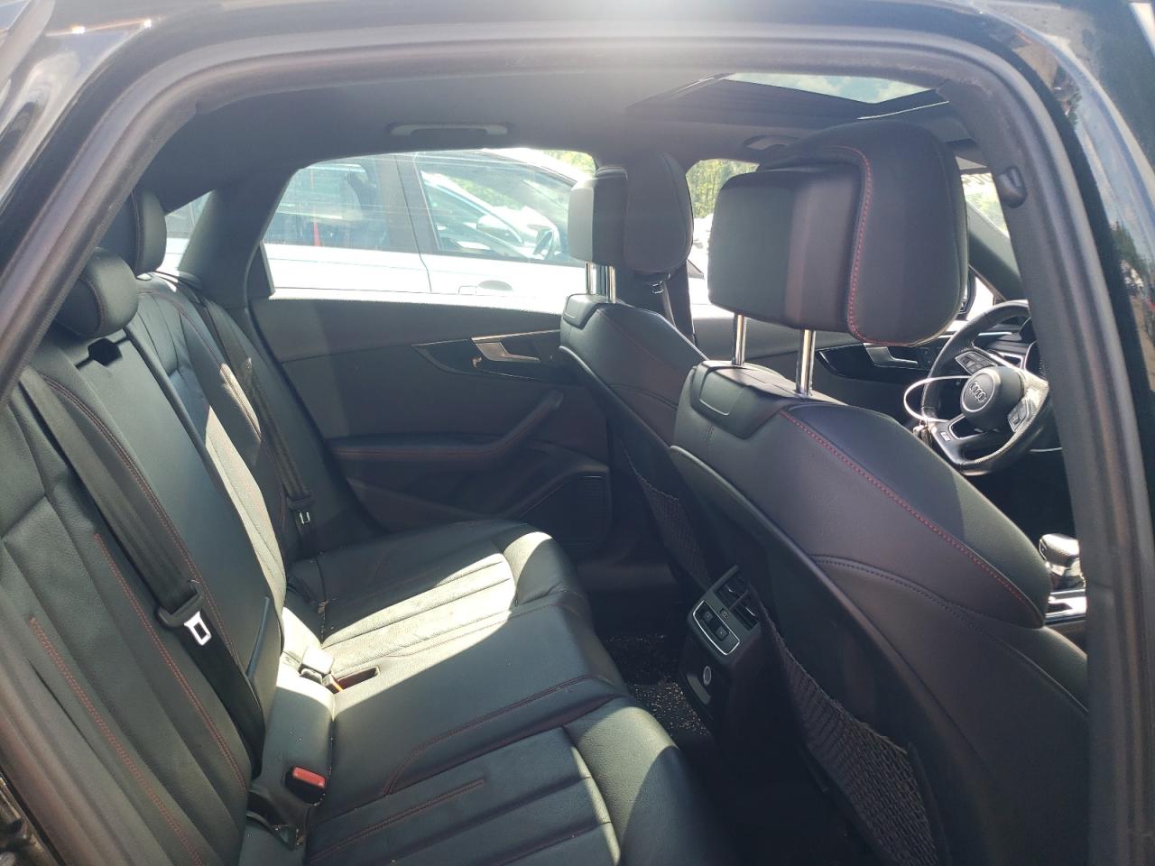 WAUENAF41JA086421 2018 Audi A4 Premium Plus