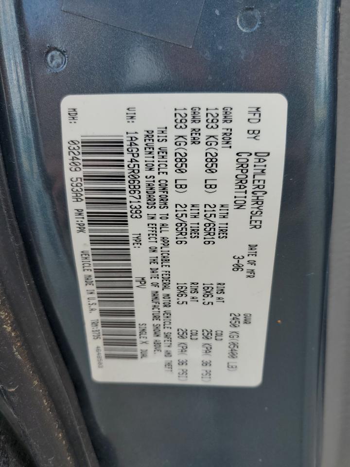 1A4GP45R06B671393 2006 Chrysler Town & Country