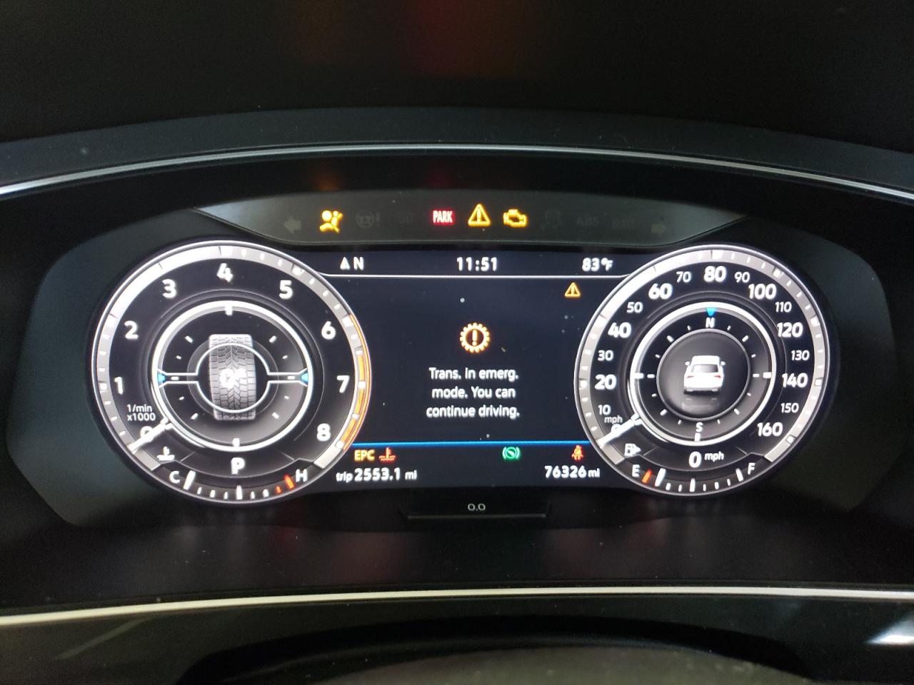 3VV5B7AX4JM214381 2018 Volkswagen Tiguan Sel Premium