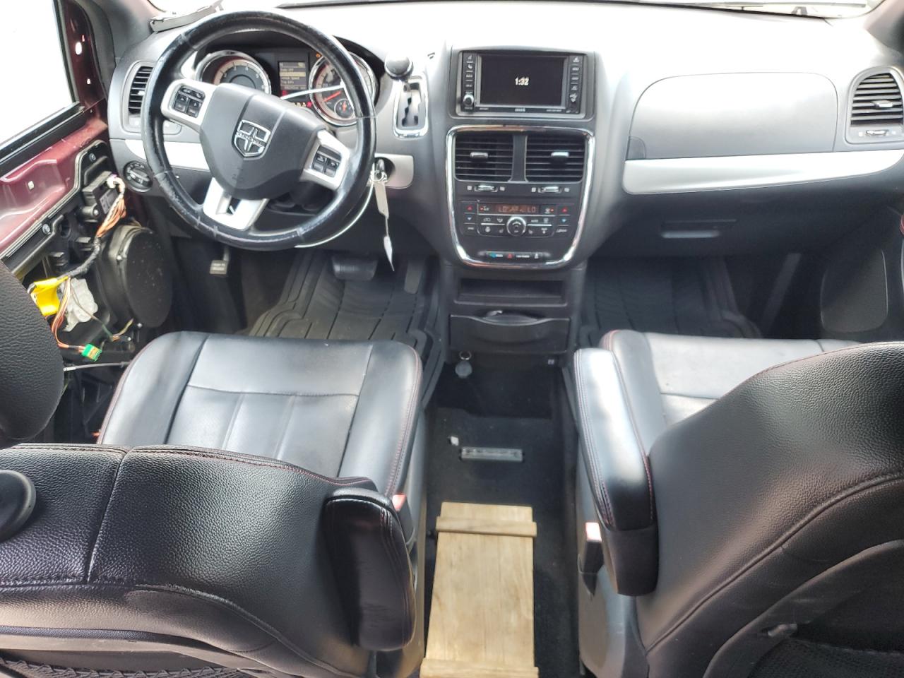 2C4RDGEG2HR783656 2017 Dodge Grand Caravan Gt