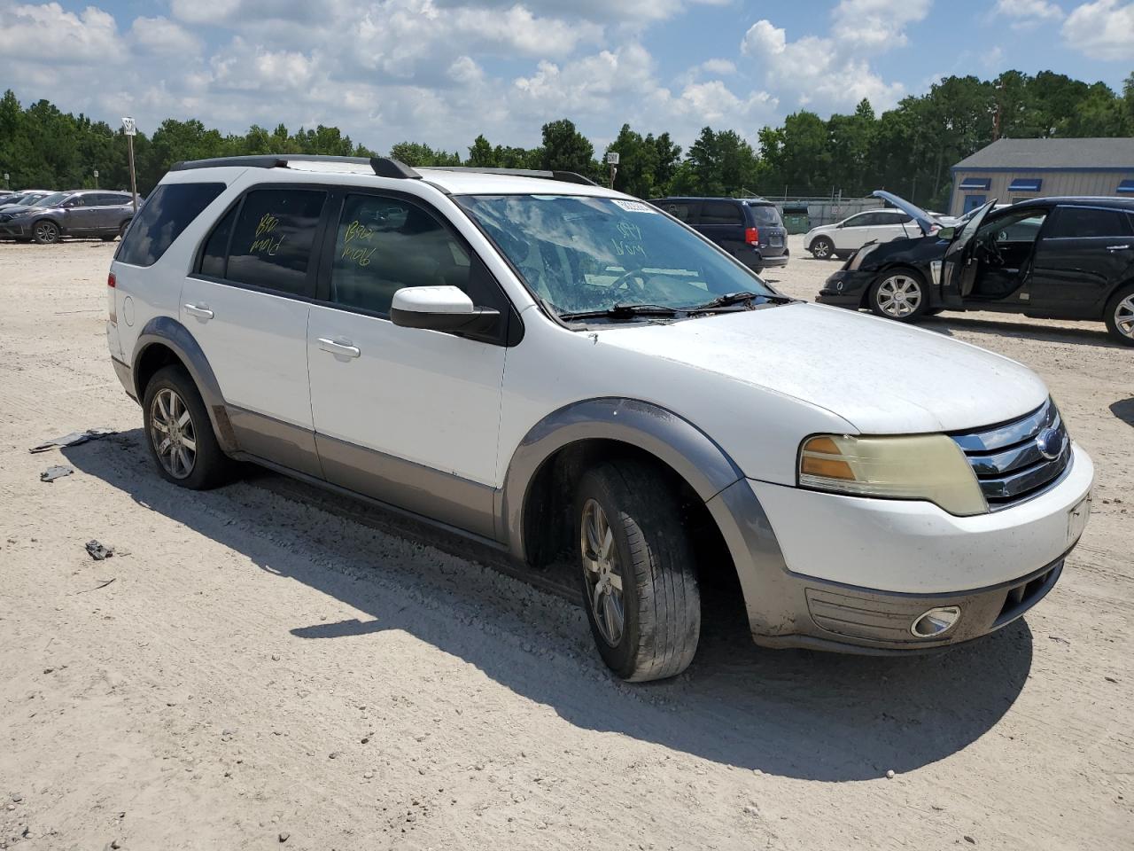 1FMDK02W98GA37365 2008 Ford Taurus X Sel