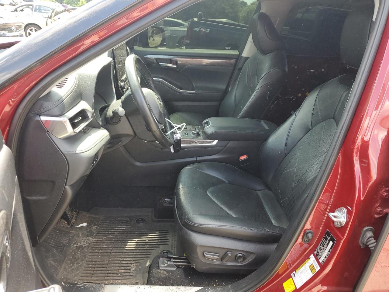 5TDFZRBH1NS169603 2022 Toyota Highlander Platinum