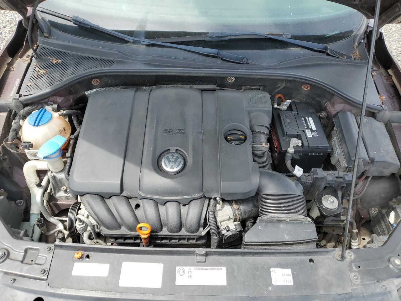 1VWAP7A30CC087481 2012 Volkswagen Passat S