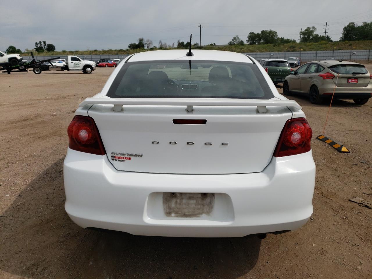 1C3CDZAB8EN218479 2014 Dodge Avenger Se