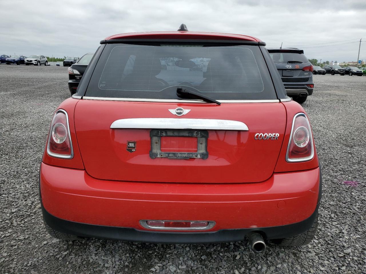 2012 Mini Cooper vin: WMWSU3C59CT186403