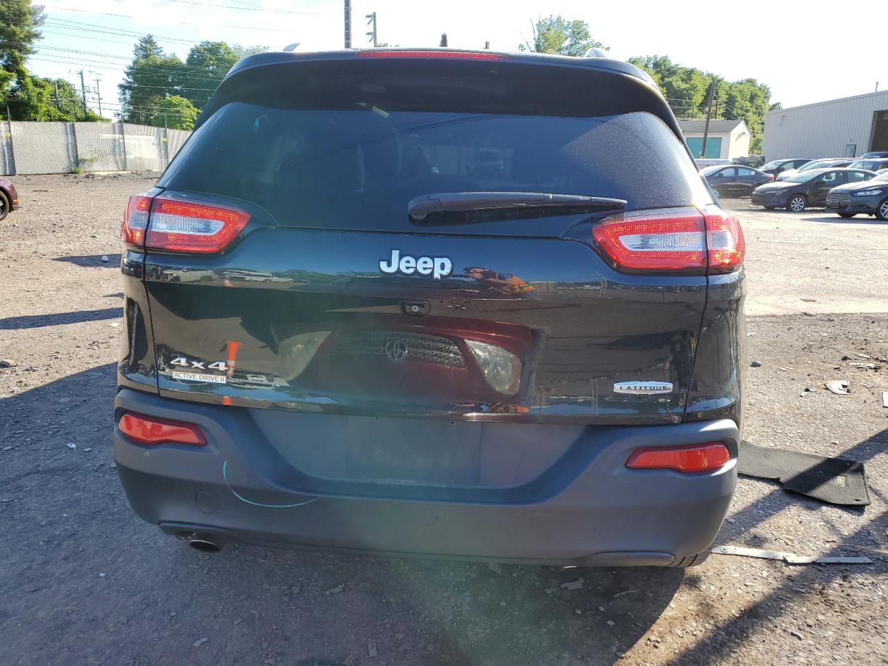 1C4PJMCB2EW240736 2014 Jeep Cherokee Latitude