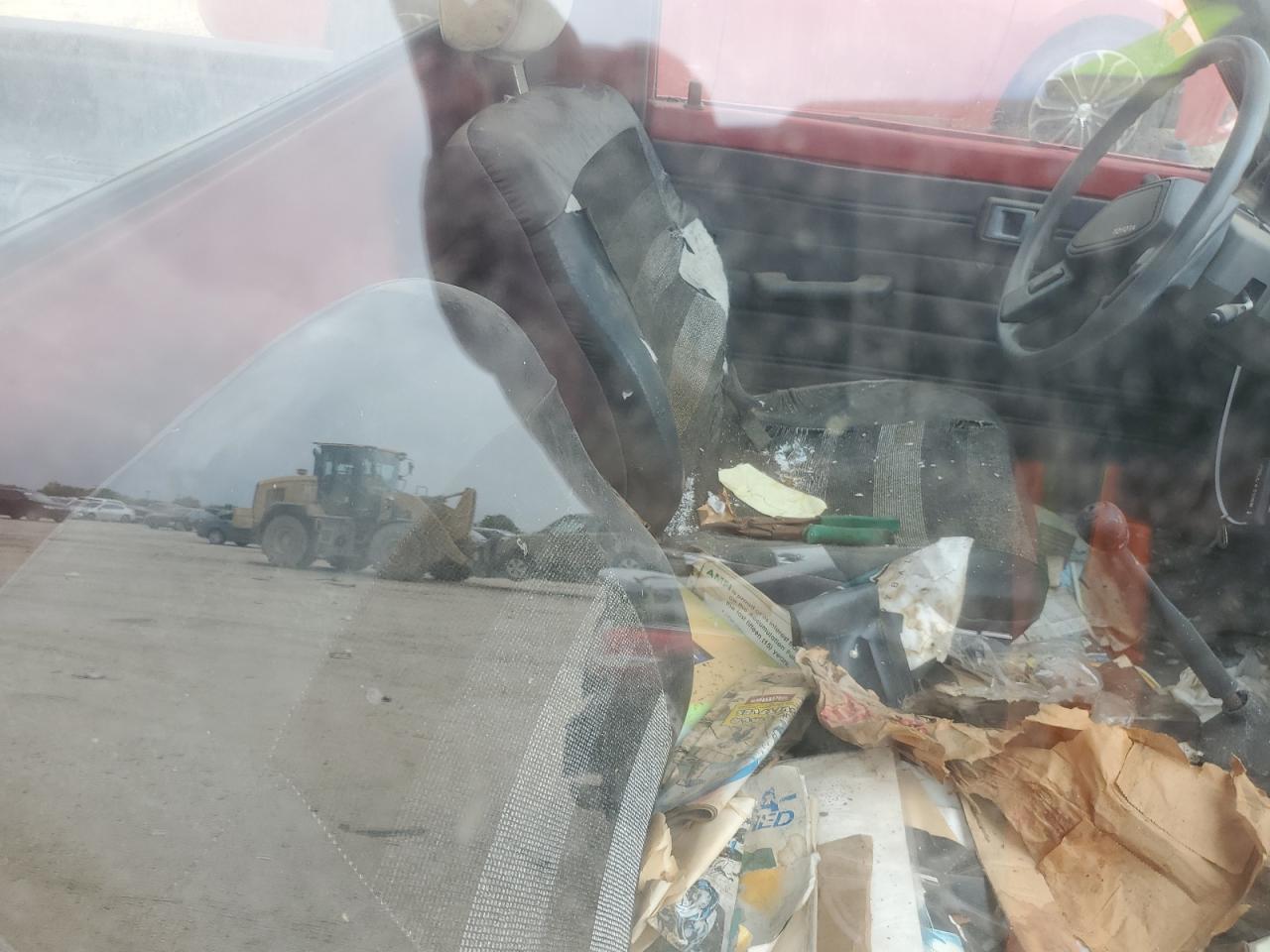 JT4RN50R3J0350762 1988 Toyota Pickup 1/2 Ton Rn50