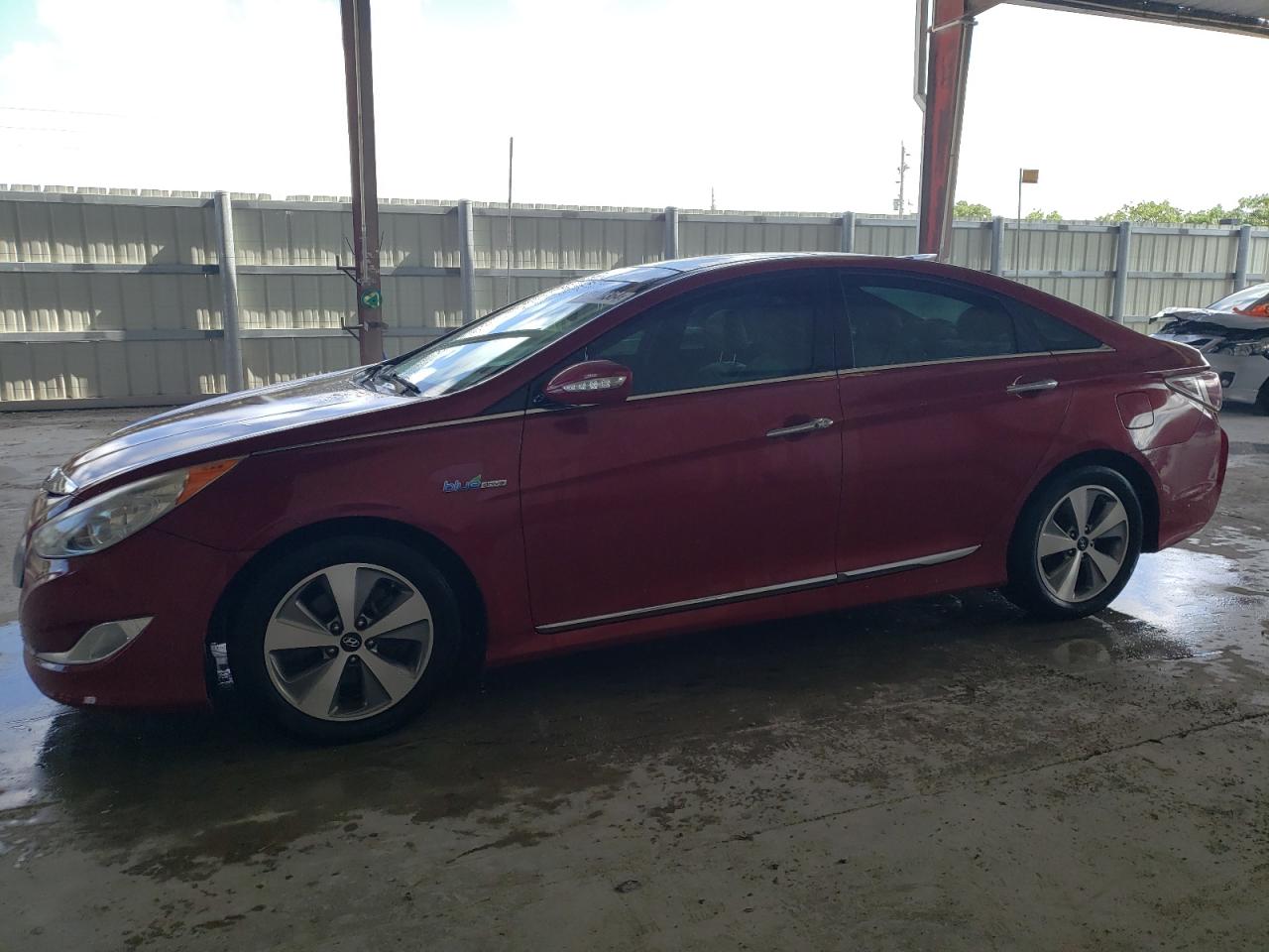 2012 Hyundai Sonata Hybrid vin: KMHEC4A43CA030481