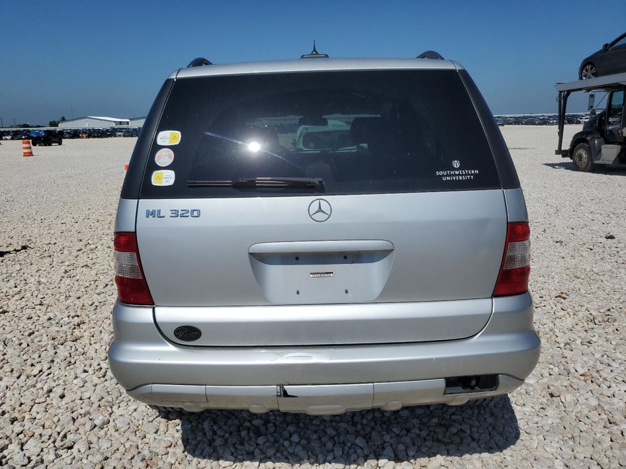 4JGAB54E32A304529 2002 Mercedes-Benz Ml 320