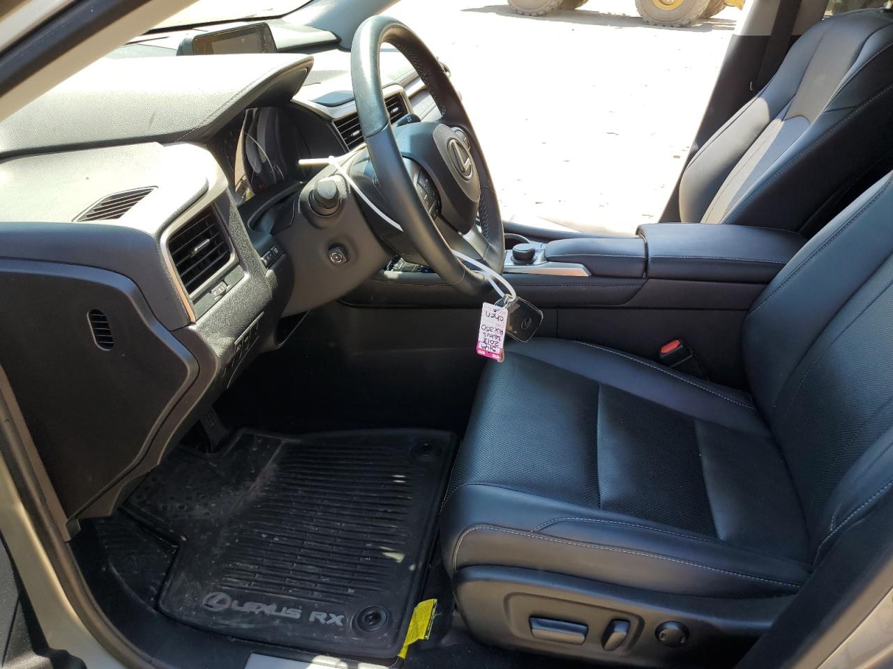 2T2BZMCAXJC136195 2018 Lexus Rx 350 Base