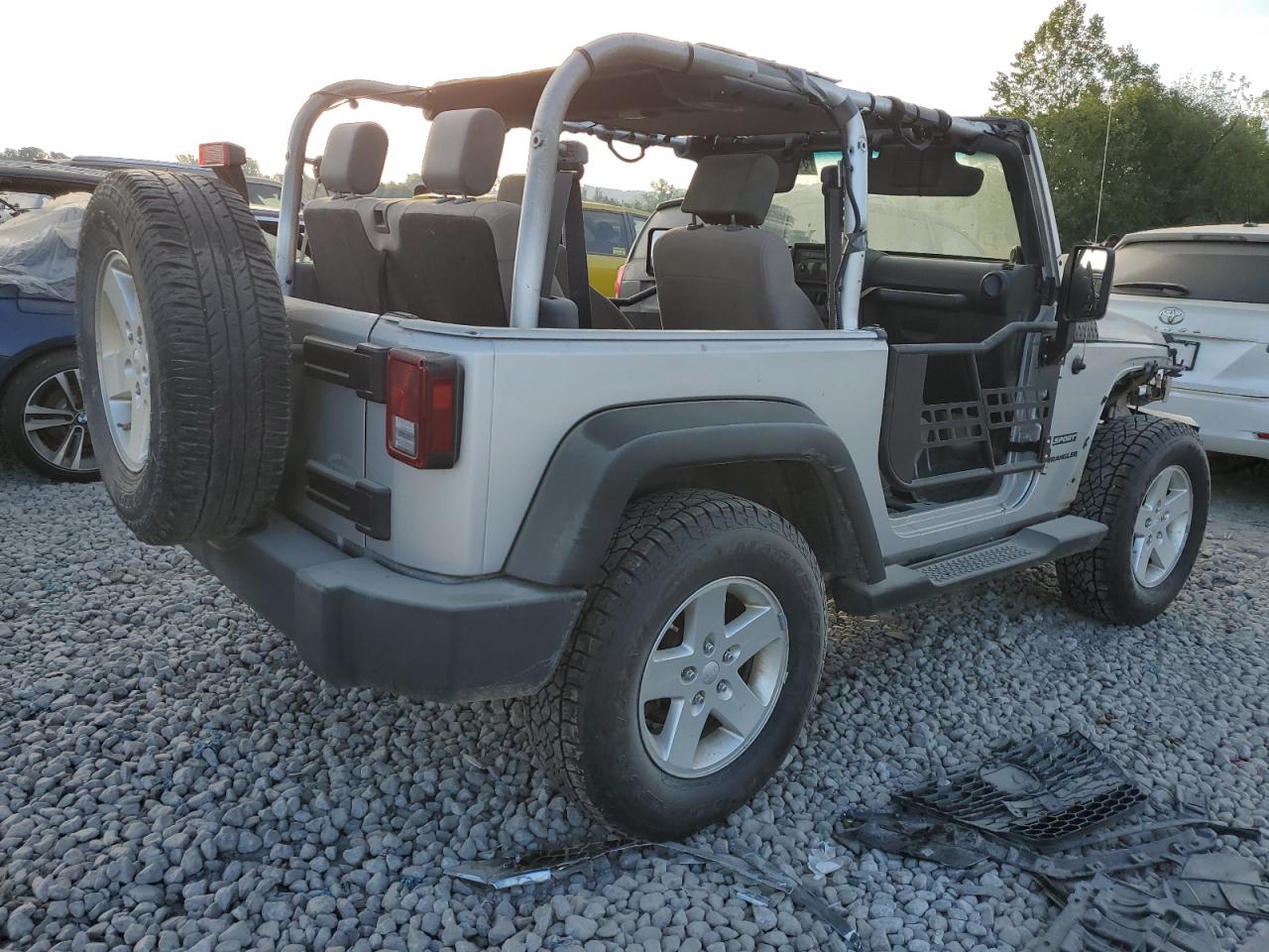 1J4AA2D15AL125215 2010 Jeep Wrangler Sport