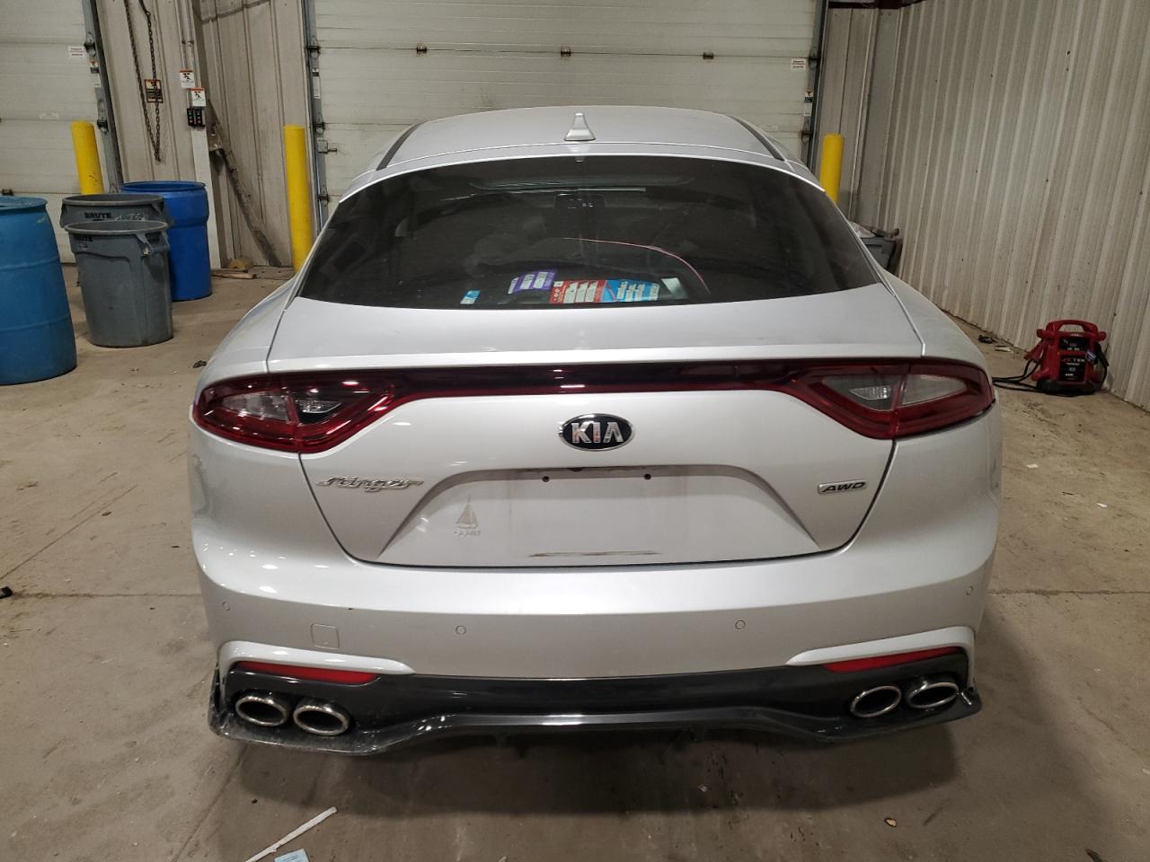 2018 Kia Stinger vin: KNAE15LA1J6017261