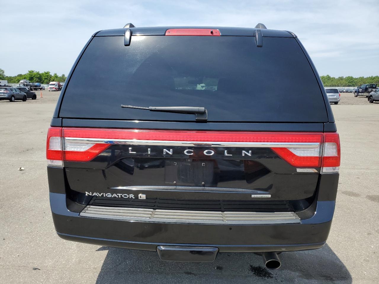 5LMJJ3JT2HEL13148 2017 Lincoln Navigator L Select