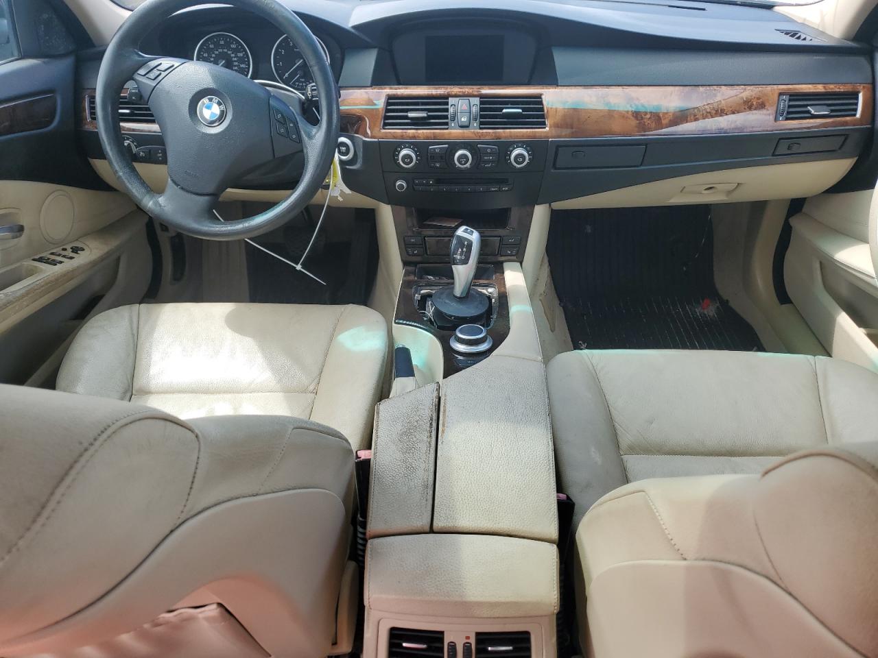 WBANV135X8CZ52466 2008 BMW 528 Xi