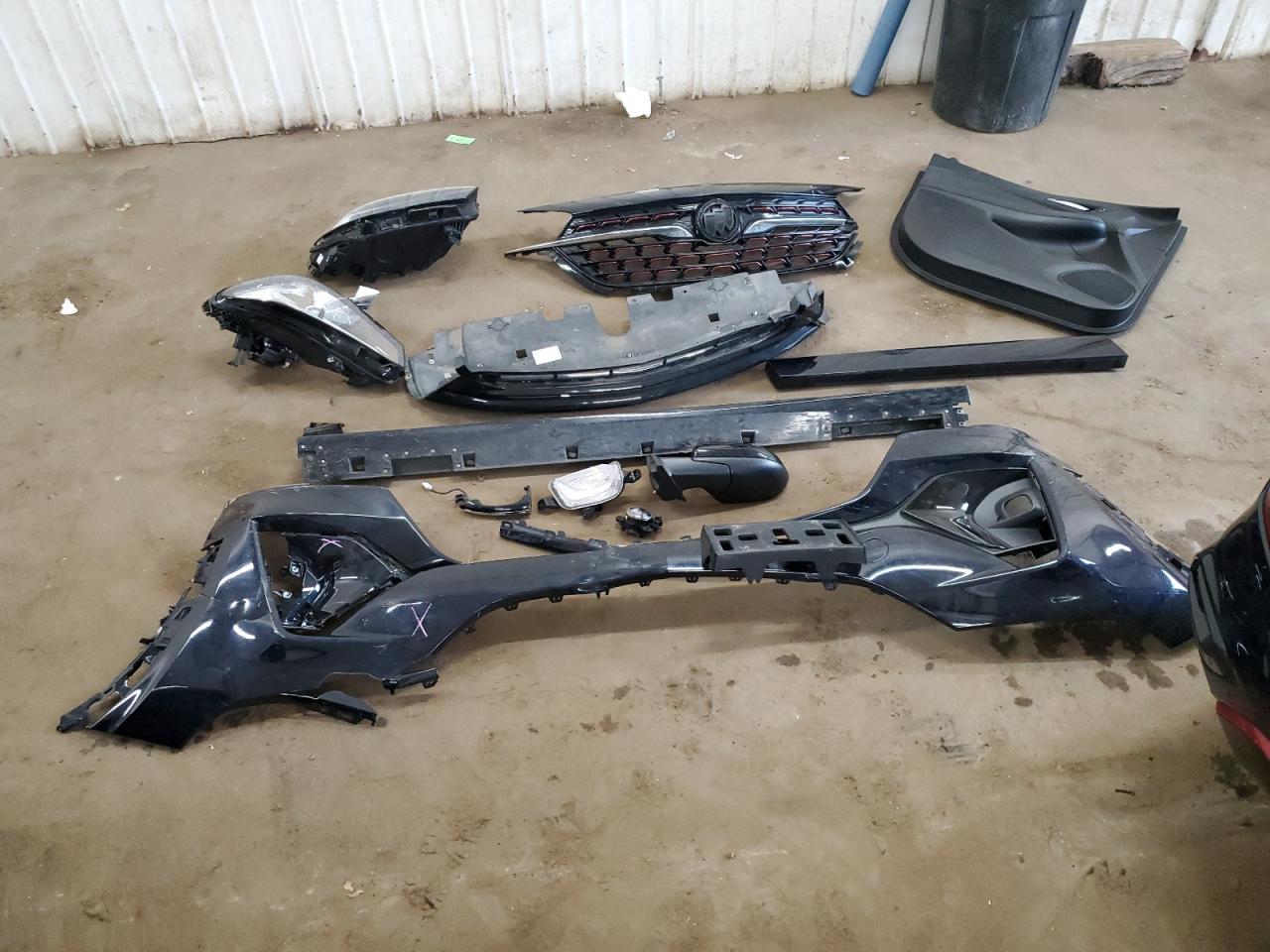 KL4MMBS22MB131984 2021 Buick Encore Gx Preferred