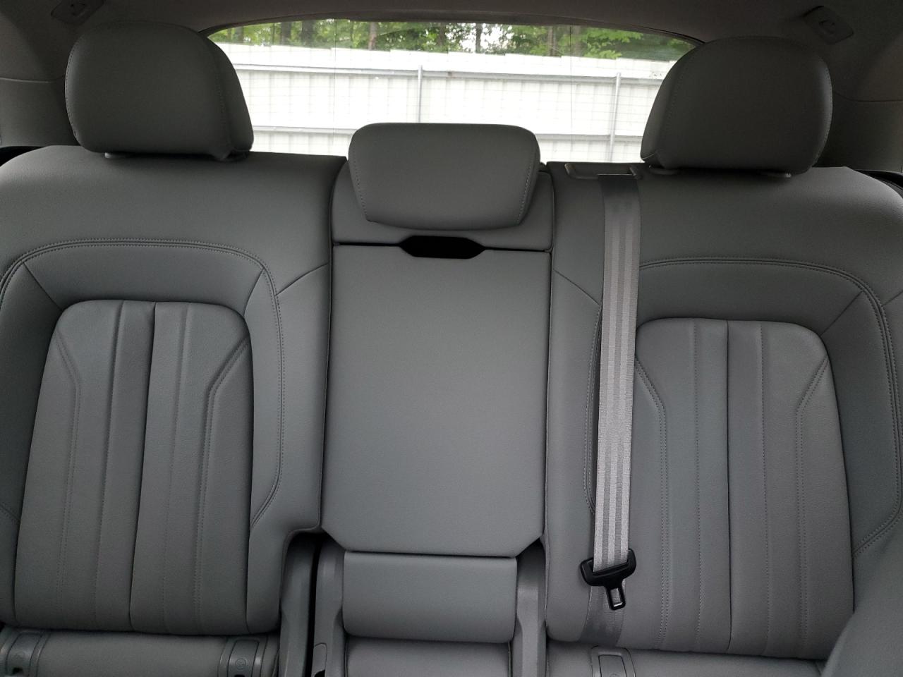 WA1BNAFY9J2037108 2018 Audi Q5 Premium Plus