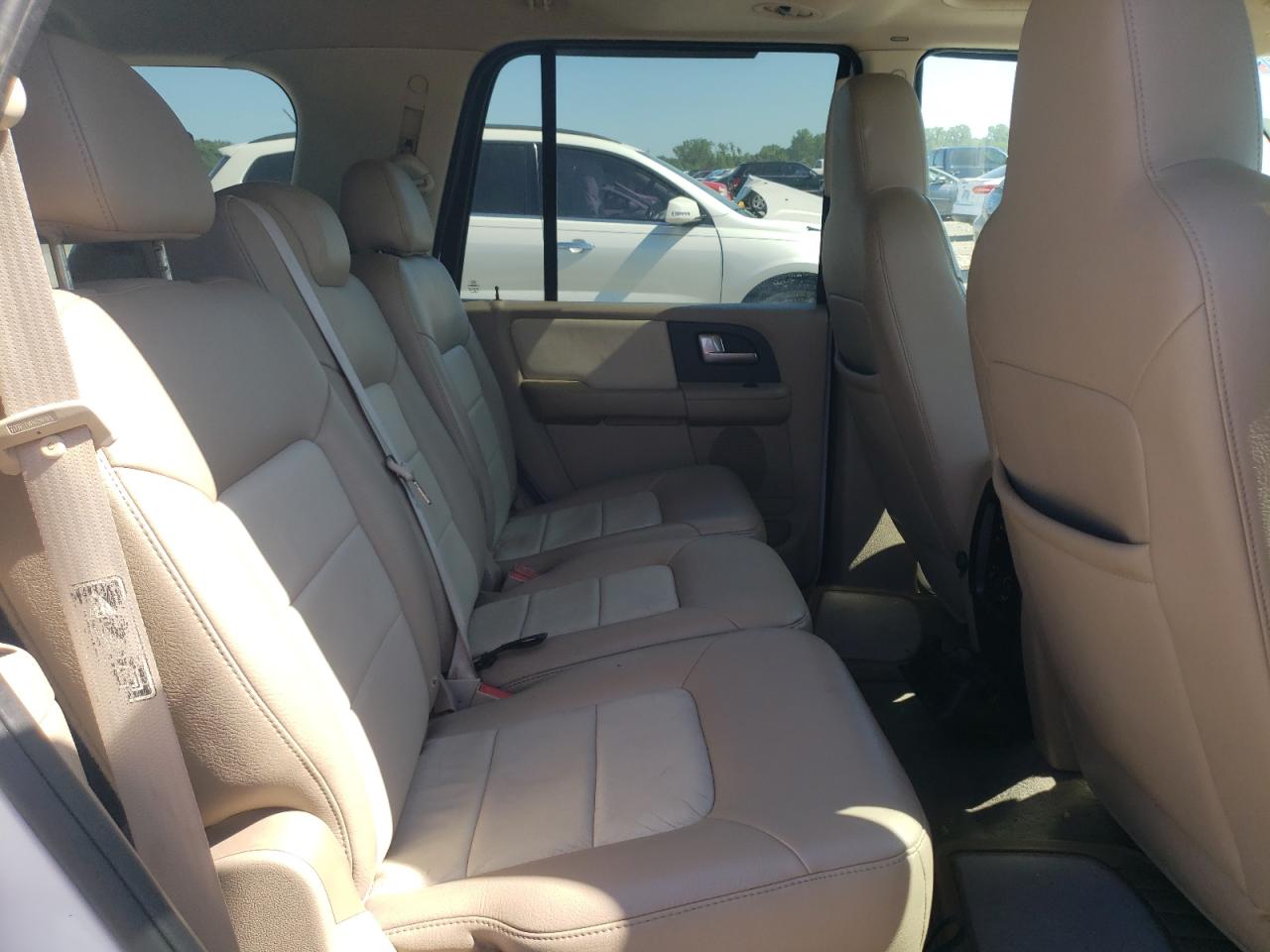 1FMFU18L44LA32291 2004 Ford Expedition Eddie Bauer