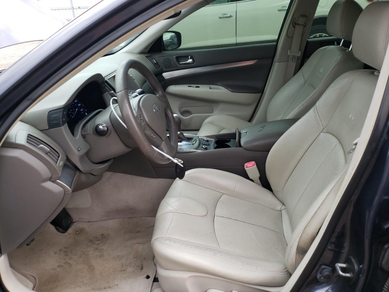 JN1CV6AR0BM402842 2011 Infiniti G37