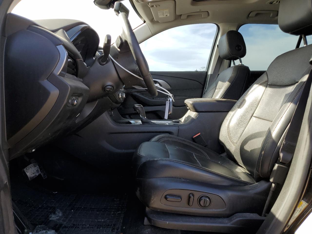 1GNEVKKW4KJ321645 2019 Chevrolet Traverse Premier