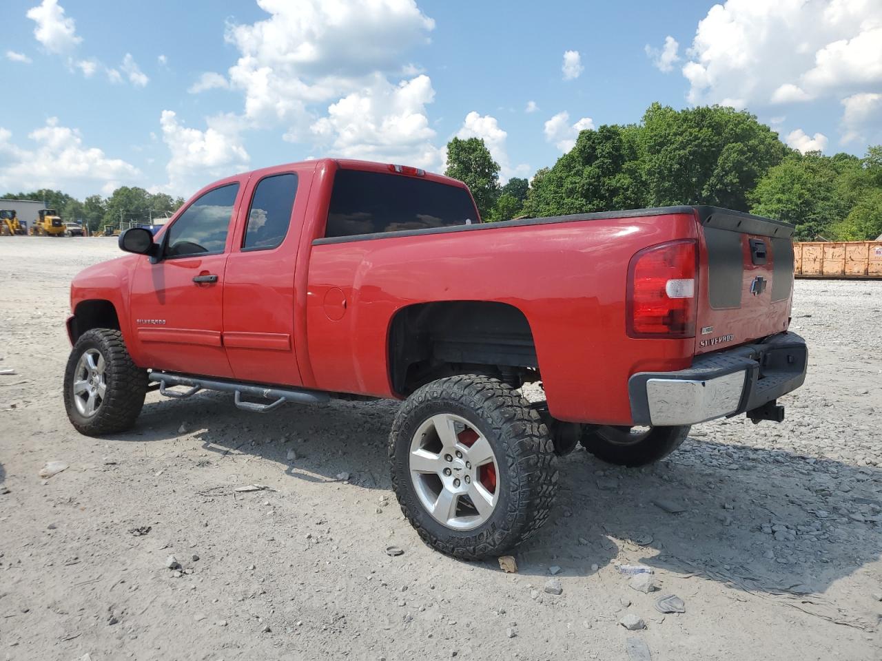 1GCRCSE09BZ225101 2011 Chevrolet Silverado C1500 Lt