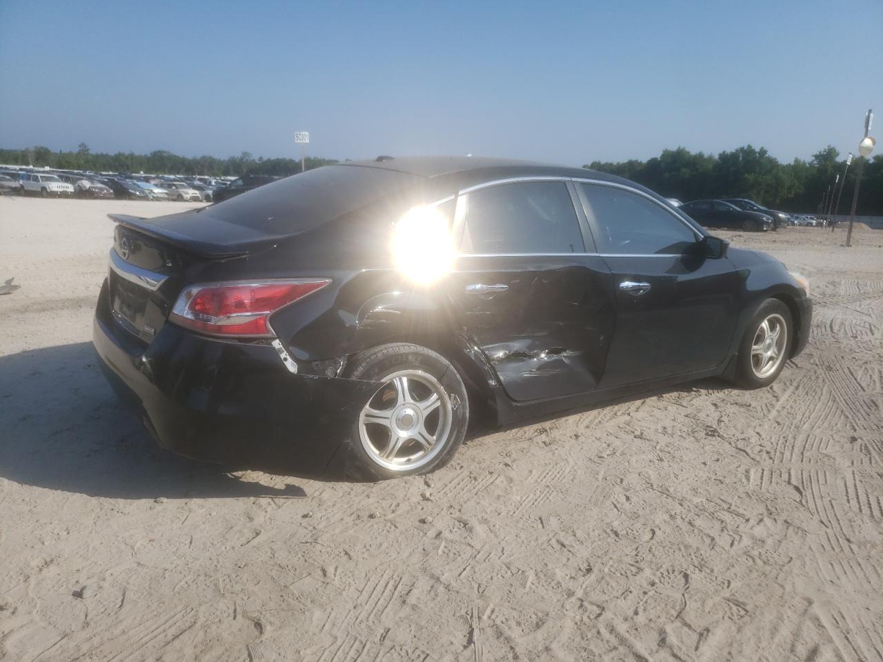 1N4AL3AP2FN919153 2015 Nissan Altima 2.5