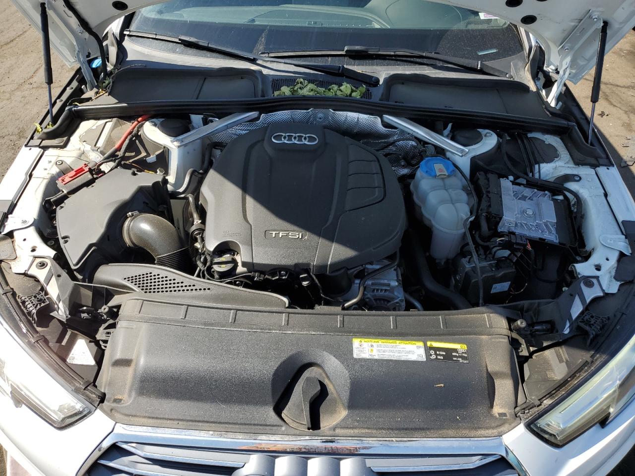 WAUENAF44HN014664 2017 Audi A4 Premium Plus